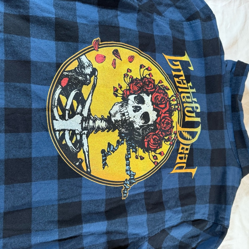 Grateful Dead Blue Plaid Flannel Shirt Skeleton Roses Graphic Womens Medium NWT - Picture 10 of 16